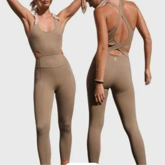 Free People Fp Movement Size Small Sage Green Cut Out Cross Back Jumpsuit Gym - Picture 1 of 7